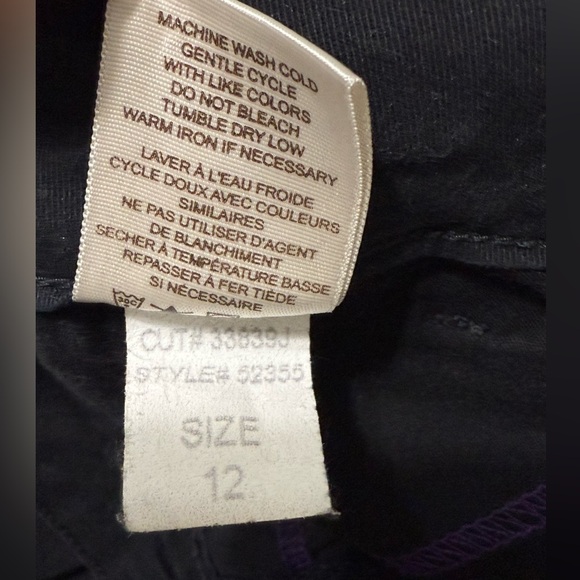 NYDJ Lift Tuck Chino Capri Pants Black Crop Studs Pockets Stretch Cotton size 12 - Picture 14 of 15